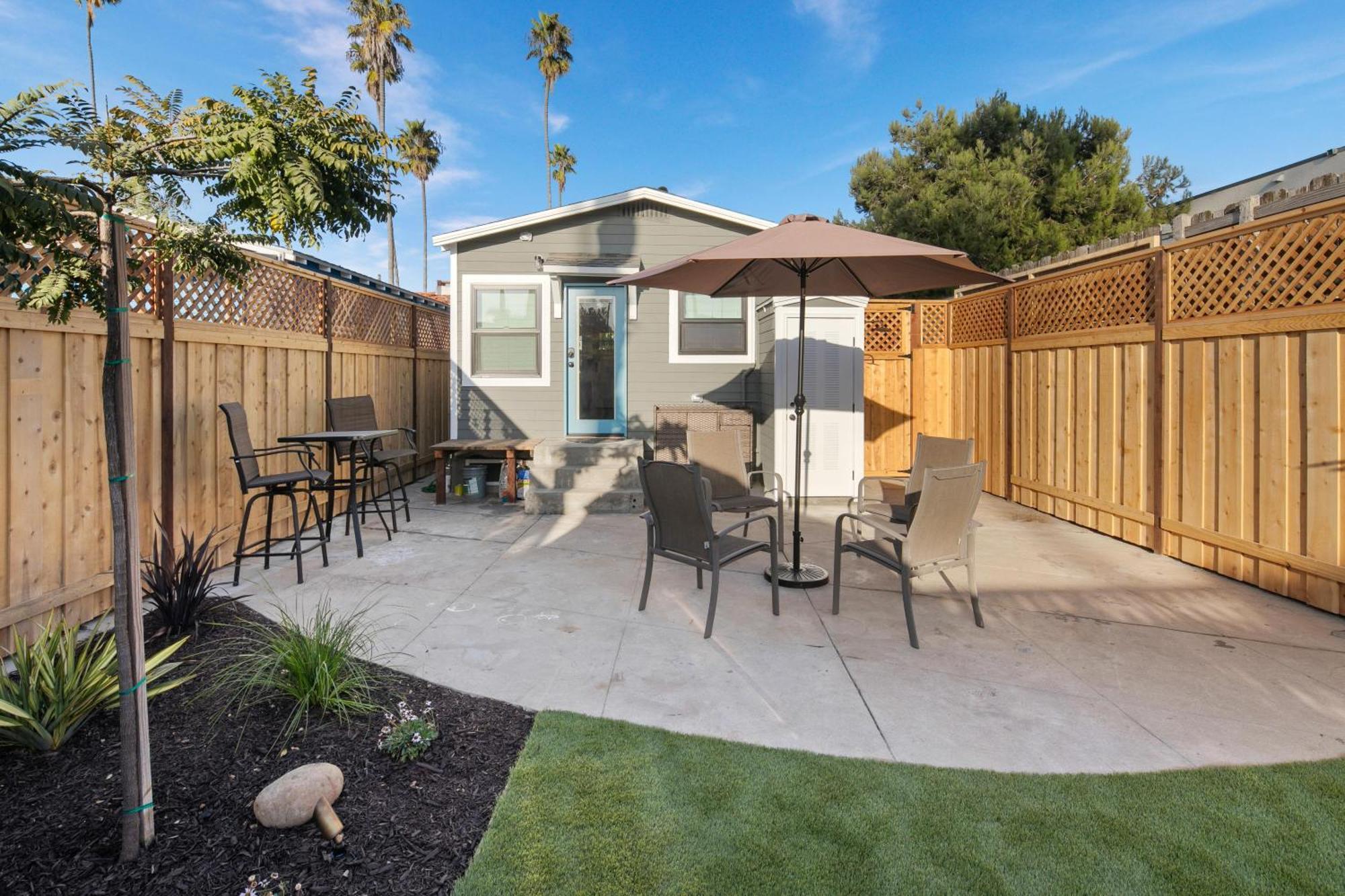 Surf 1 Brand New Listing! Holiday home *