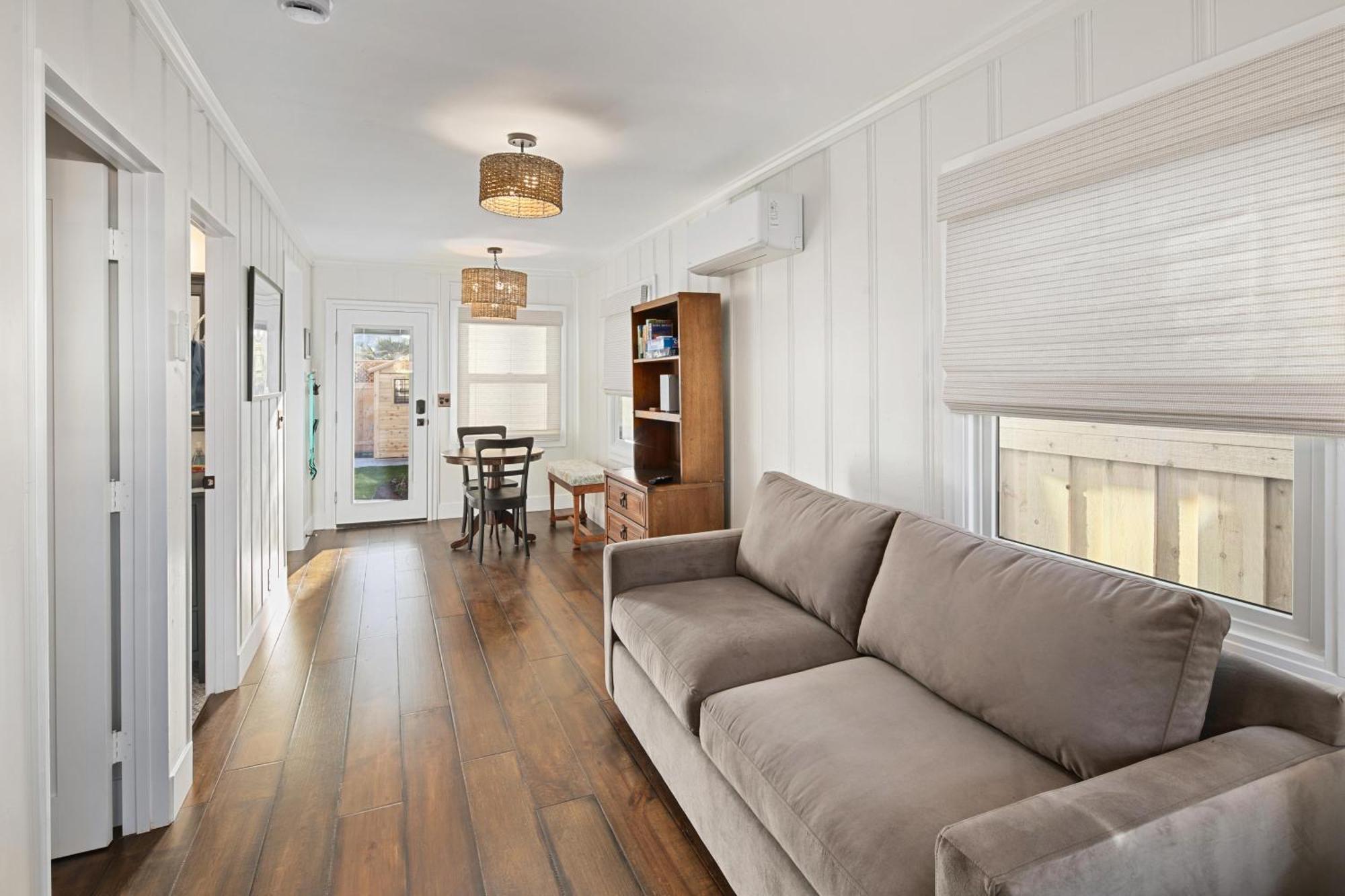 Surf 1 Brand New Listing! Holiday home *